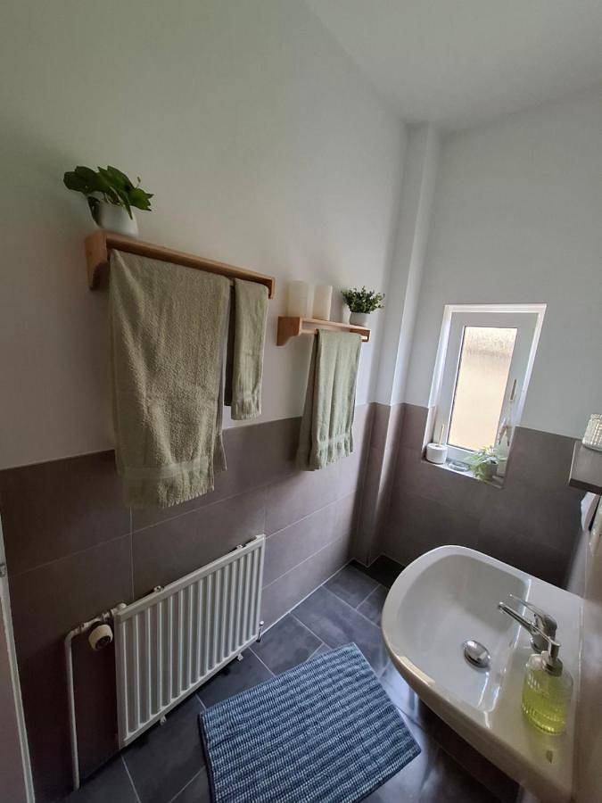Ferienwohnung für 3 Personen, mit Terrasse und Garten sowie Ausblick in Parchim - 4