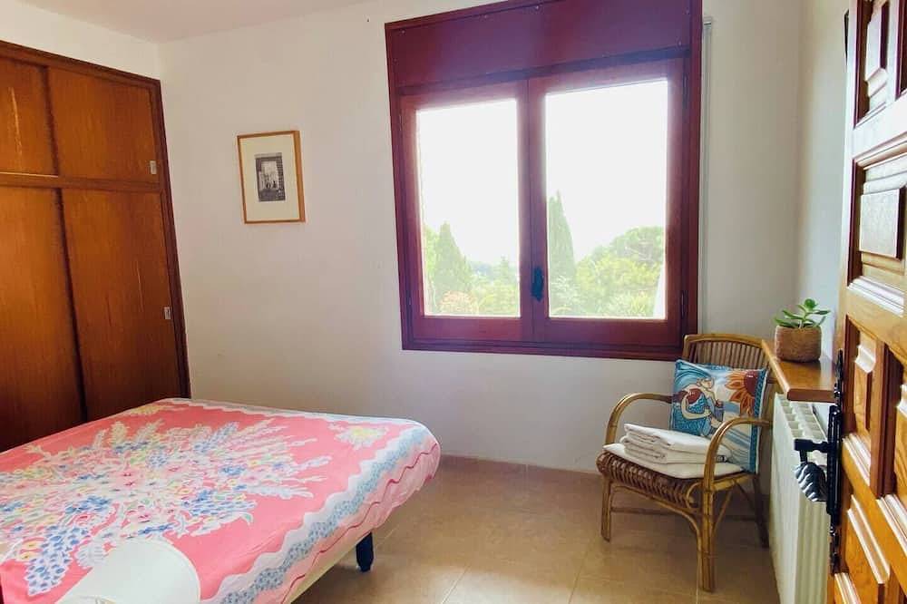 Intimate Family Villa with big private pool & panoramic sea view in Arenys de Munt, Costa del Maresme