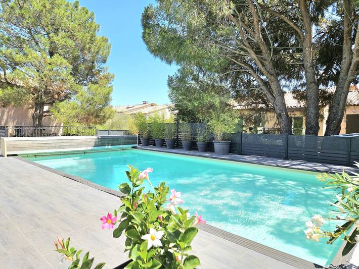 Location de vacances pour 8 personnes, avec terrasse et jardin, animaux acceptés à Le Plan-de-la-Tour - 3