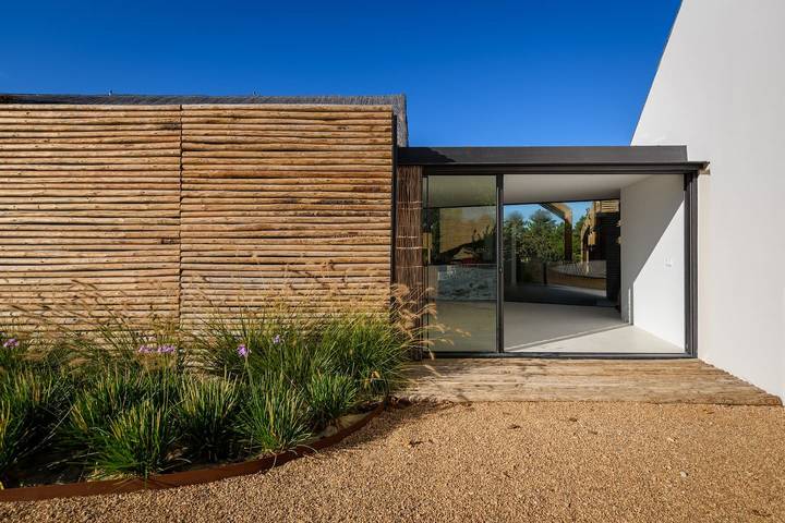 Location de vacances pour 12 personnes, avec jardin et terrasse à Comporta - 4