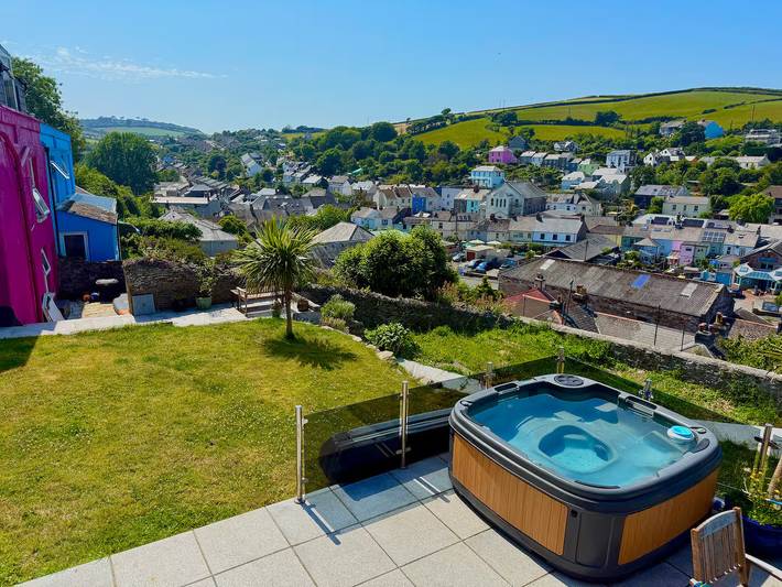 Ferienhaus für 8 Personen, mit Terrasse und Garten