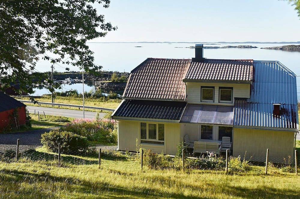 6 Personen Ferienhaus in Midsund in Midsund, Nördliches Fjordnorwegen