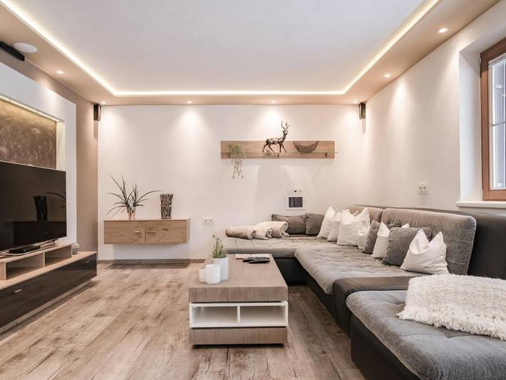 Ferienhaus für 8 Personen, mit Balkon und Terrasse sowie Garten