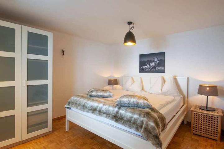 Appartement entier, Berghaus Lichtblick Appartement/Fewo, Bad, Wc, 6-Bettwohnung in Arosa, Chaîne de Plessur