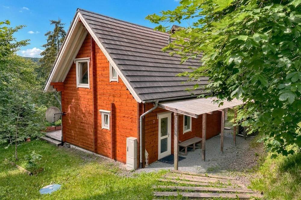 Modernes Holzhaus im Sauerland mit Sauna in Küstelberg, Medebach