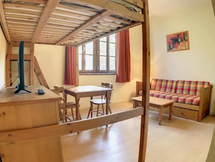 Apartamento de vacaciones para 4 personas, con sauna y jardín - 1