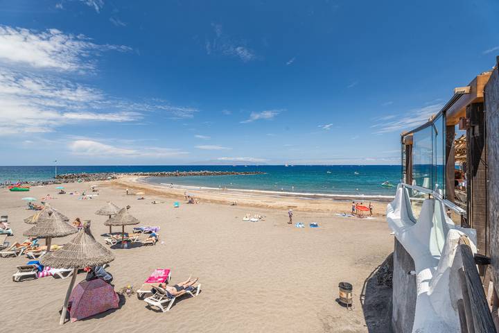 Appartamento per 3 persone, con giardino e piscina per bambini, adatto a famiglie con bambini in Costa Adeje
