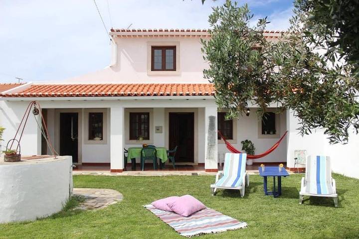 Casa de férias para 5 pessoas, com Terraço e Jardim em Nadadouro