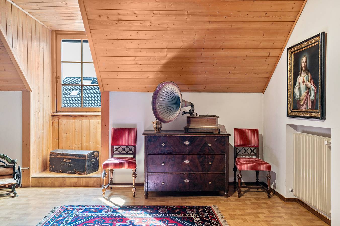 Zimmer 'Hirschen Aldo' mit Bergblick, Gemeinschaftsterrasse und Wi-Fi in Sarnthein, Sarntal