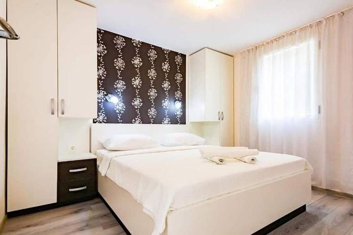 Aparments Adriatic - Maisonette-Wohnung in Sveti Stefan, Opština Budva