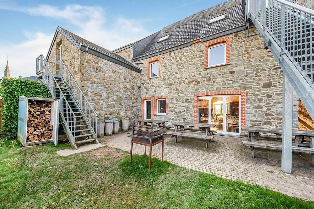 Ferienhaus Ardennen nahe Han Höhlen in Nassogne, Luxemburg Provinz