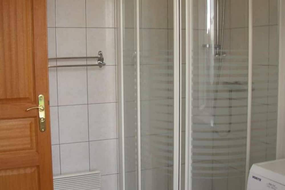 Haus in Réville für 6 Pers, Kamin, Garten, Wifi in Réville, Cherbourg und Umgebung