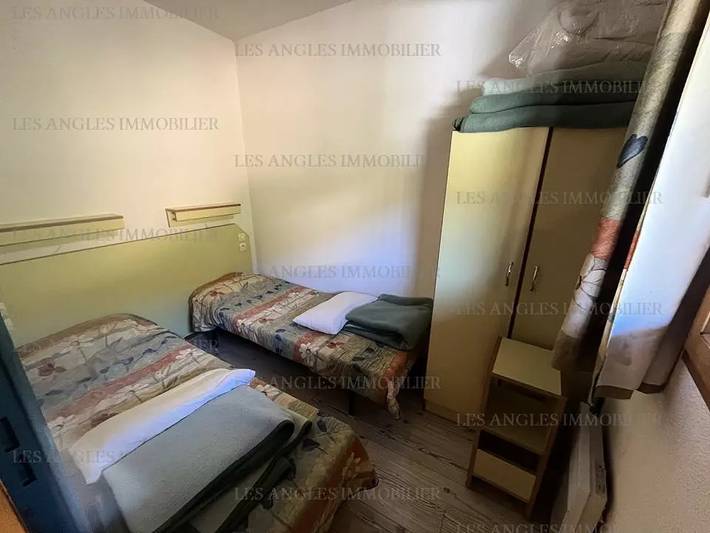 Apartamento entero, T2 4 camas con acceso directo a las pistas de esquí. in Les Angles, Parque Natural Regional de los Pirineos Catalanes
