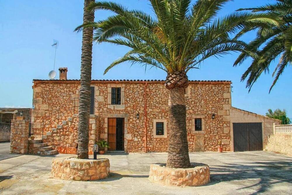 Casa rural en Mallorca con piscina y vistas in Villafranca de Bonany, Interior de Mallorca