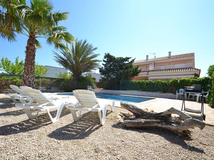 Casa Sal de mar avec la piscine privée in Platja de Riumar (Deltebre), Riumar
