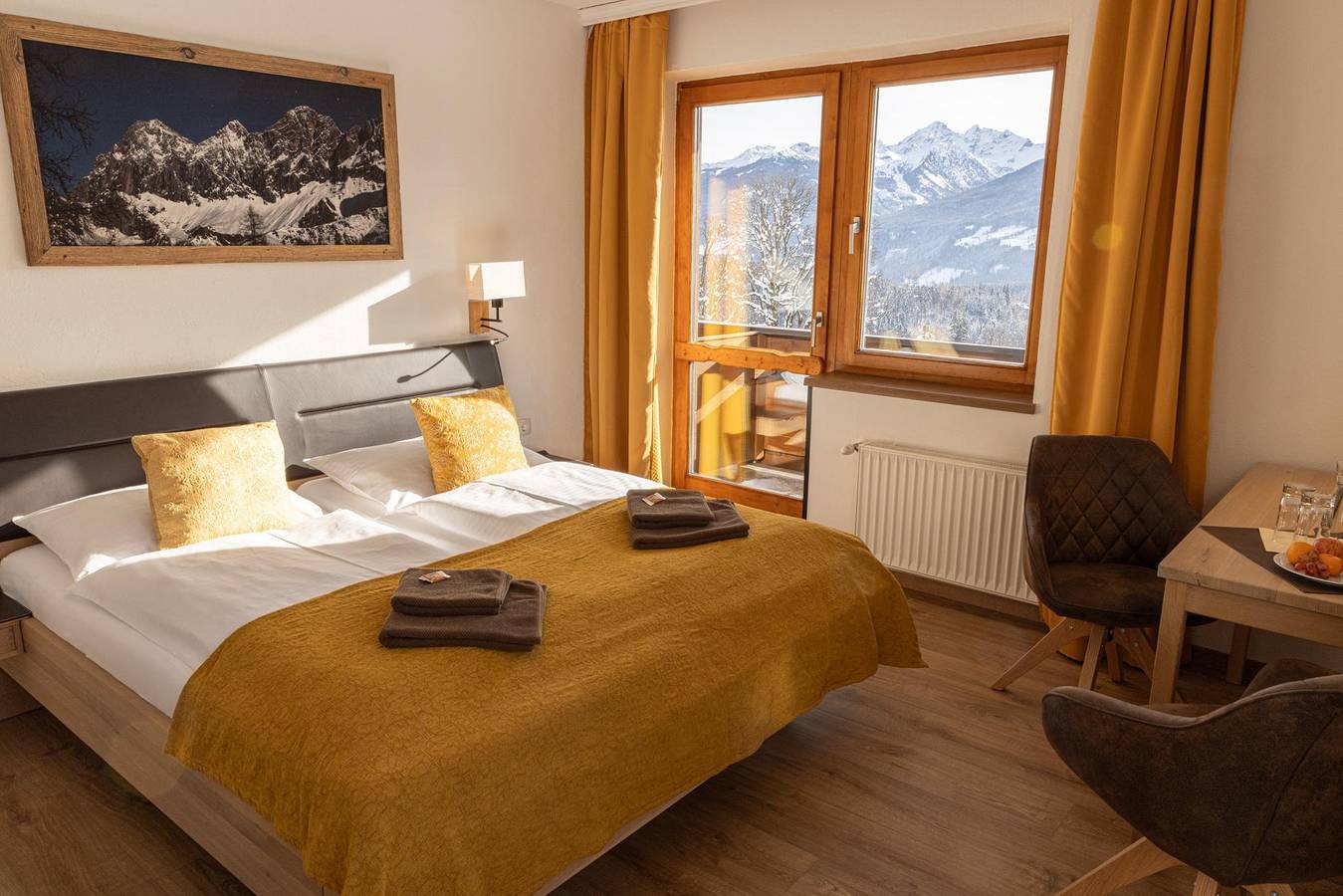 Komfort Doppelzimmer mit Dusche, Wc, Südbalkon in Dachsteingebirge, Ramsau am Dachstein