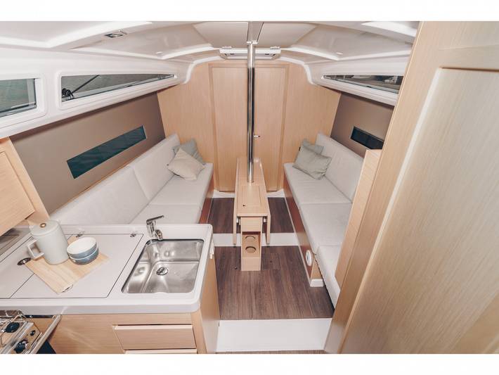 Boat for 2 people in Barcelona