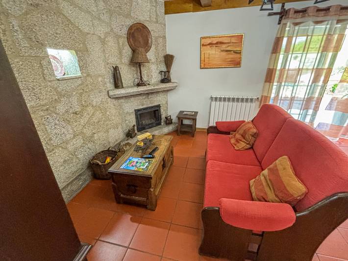 Casa rural para 9 personas, con Balcón y Jardín en Mosteiro - 2