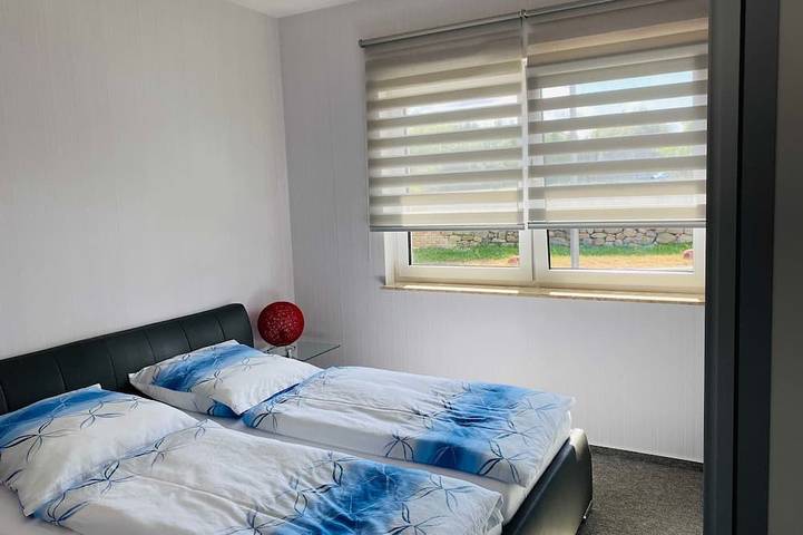 Ferienwohnung für 2 Personen, mit Balkon in Neubrandenburg - 2