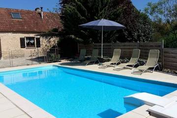 Location de vacances pour 7 personnes, avec jardin à Saint-Chamassy