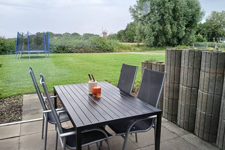 Bauernhof für 3 Personen, mit Terrasse und Garten, mit Haustier in Wangerland
