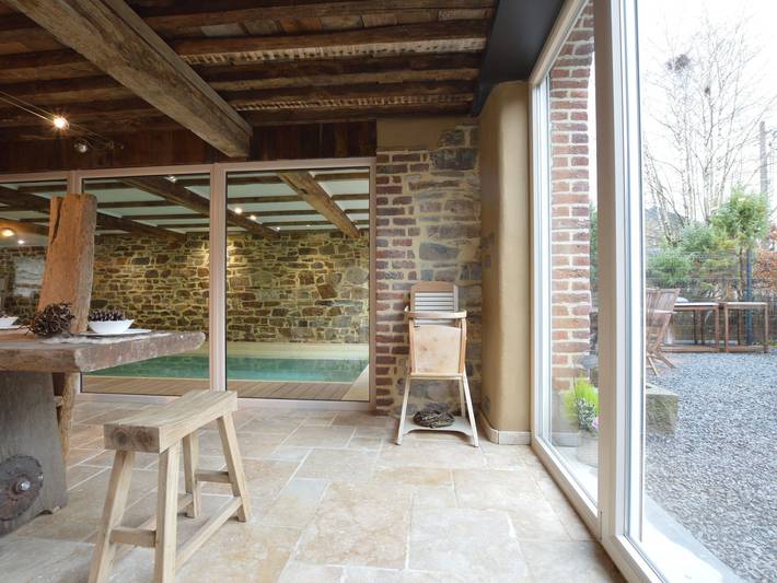 Ferienhaus für 6 Personen, mit Terrasse und Pool sowie Sauna in Theux