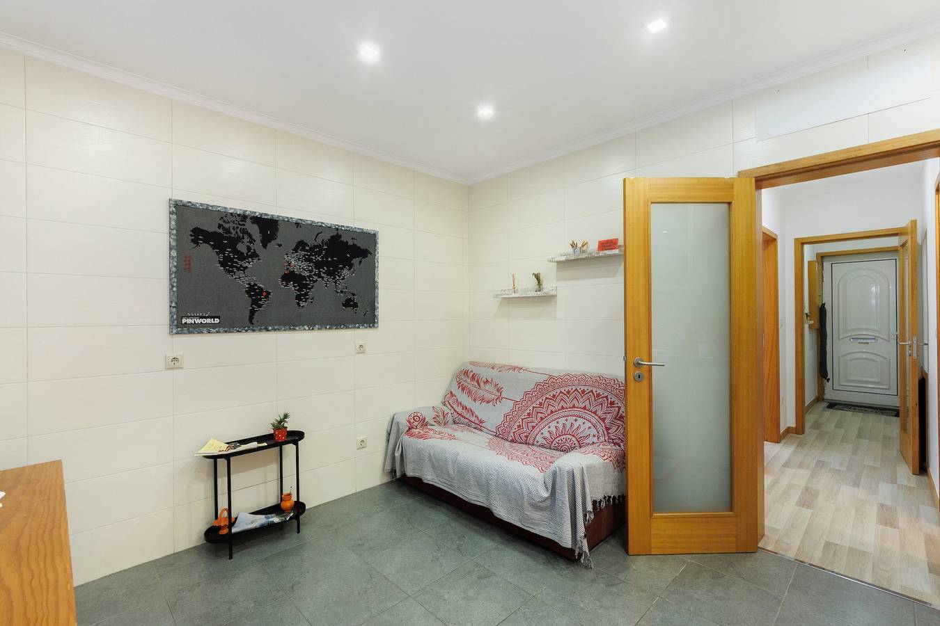 Tour House - Rio Tinto in Rio Tinto, Distrito do Porto