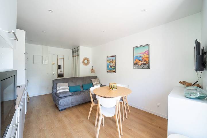 Appartement entier, Le Nid des Thermes - Climatisé vue montagne in Amélie-les-Bains-Palalda, Région de Céret