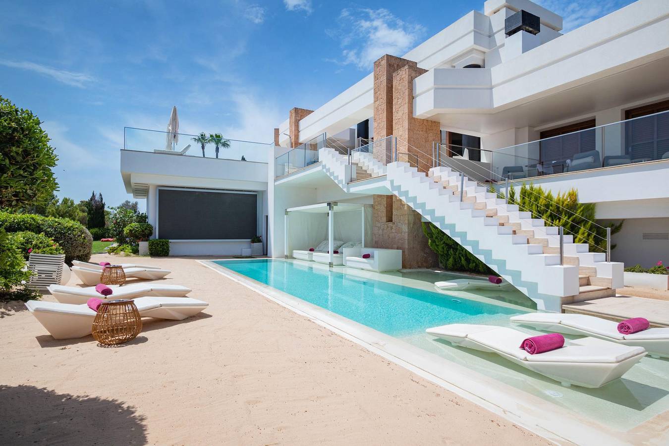 Villa Villa Elysium  Luxury Villa Holiday with Private Pool in Ibiza in Santa Eulària des Riu, Ibiza Este