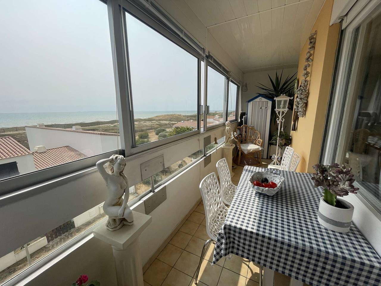 Appartement entier, Appartement 2 pièces, 4 couchages, balcon, parking privé, proche plage in Saint-Hilaire-de-Riez, Vendée