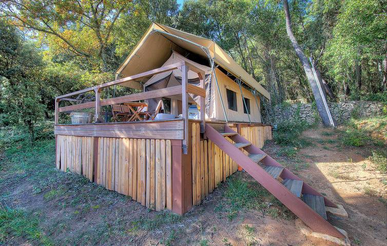 Location de vacances pour 4 personnes, avec Terrasse à Goudargues