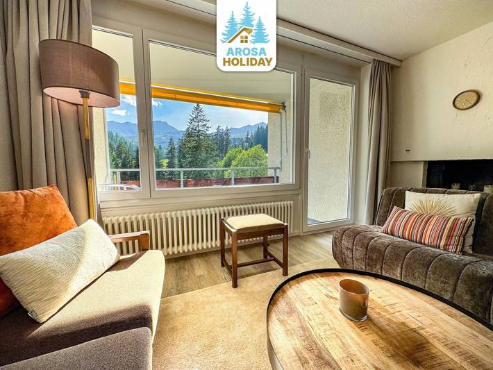 Ferienwohnung für 4 Personen, mit Pool und Balkon in Arosa