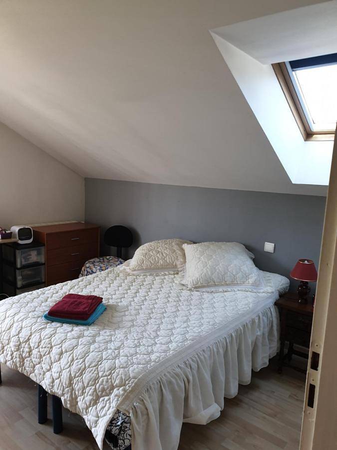 Gîte pour 3 personnes, avec Balcon et Terrasse ainsi que Jardin et Vue à Lourdes - 3