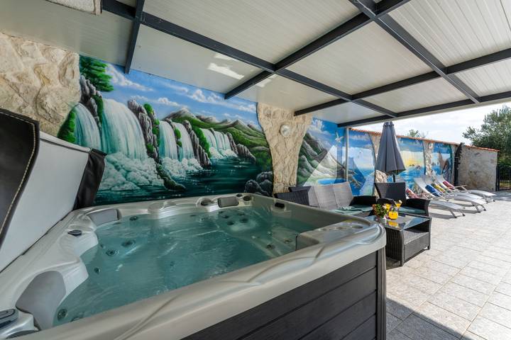 Ferienhaus für 10 Personen, mit Whirlpool und Garten, mit Haustier in Dalmatien - 2