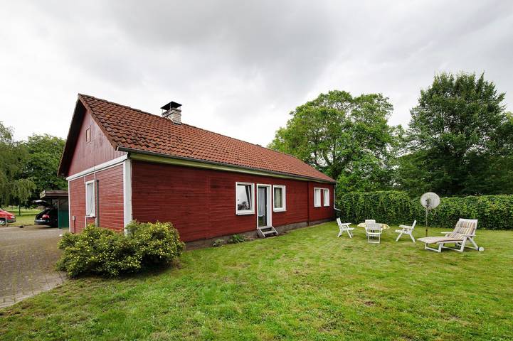 Ferienhaus für 4 Personen, mit Garten in Mecklenburgische Seenplatte