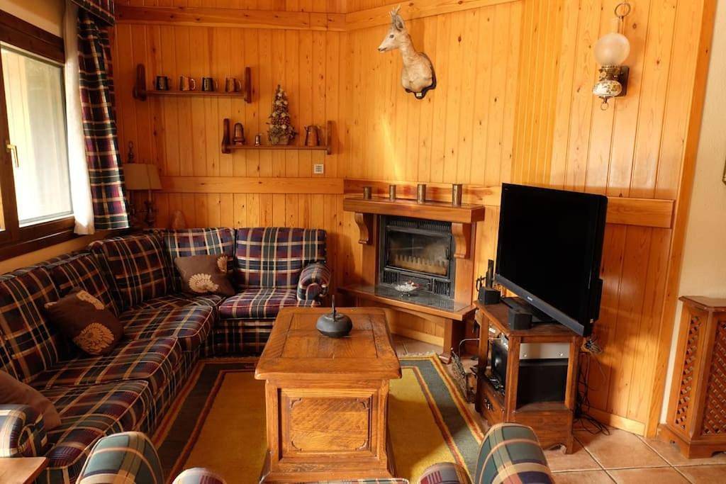 Casa rústica familiar en los Pirineos in Biescas, Pirineo Aragonés