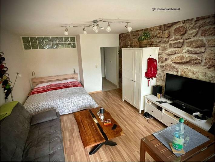 Ferienwohnung für 2 Personen, mit Balkon und Garten in Bad Dürkheim