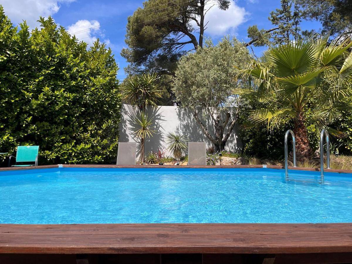 Deluxe Double Room in Clermont-l'Hérault, Côte méditerranéenne (France)