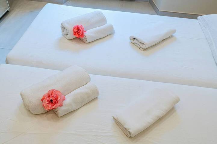 Apartamento entero, Bright and welcoming two bedrooms apartment a stone's throw from the Colosseum in Roma, Provincia de Roma