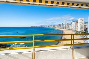 Ferienwohnung für 6 Personen, mit Garten und Terrasse in Benidorm