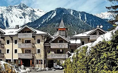 Gîte pour 6 personnes, avec balcon et vue ainsi que sauna et piscine dans Gare De Chamonix Mont Blanc