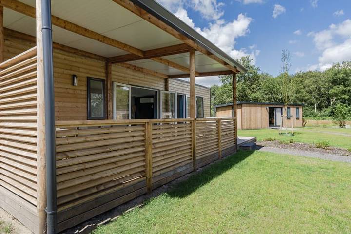 Camping für 6 Personen, mit Terrasse und Balkon/Terrasse in Drenthe - 4