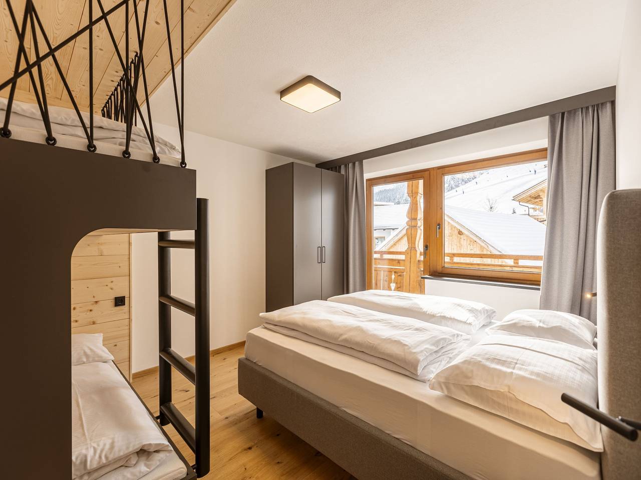 Ganze Wohnung, Ferienwohnung in Tirol nahe Skigebiet in Lechtaler Alpen, Lermoos
