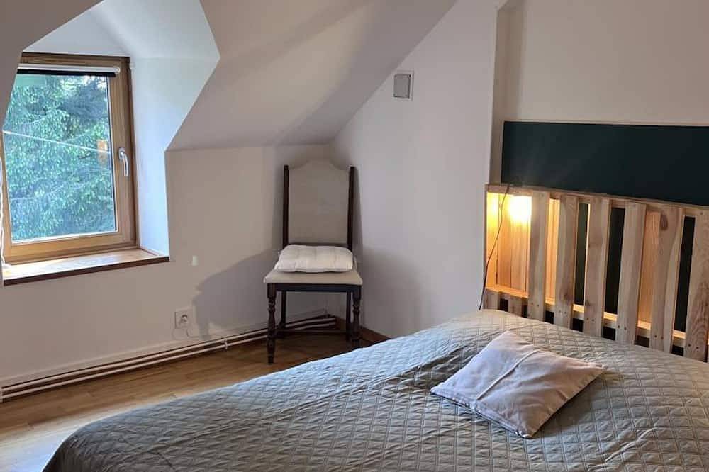 Maison spacieuse, animaux Ok - 8 pers. in Saint-Désiré, Région de Montluçon