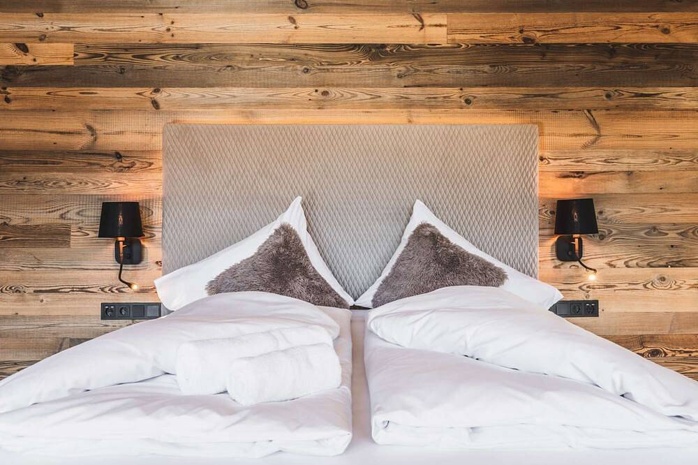 Modernes Alpenchalet mit Kamin in Leutasch in Weidach, Leutasch