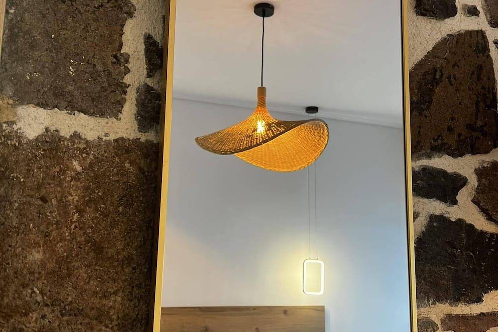 Ganze Wohnung, Vier Privatunterkunft- B & B direkt am Strand der grafischen Strand von Tsonia in North Aegean Islands