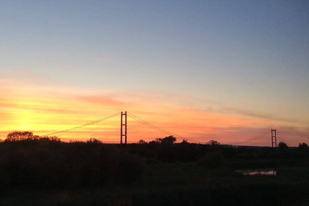 Marshlands Lakeside Nature Retreat in North Lincolnshire