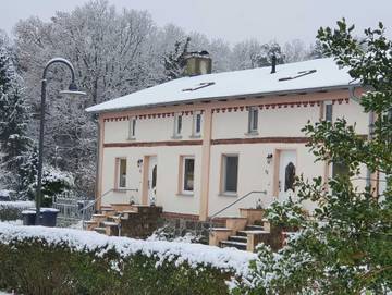 Ferienhaus für 9 Personen, mit Sauna und Garten sowie Seeblick, kinderfreundlich in Göhren-Lebbin