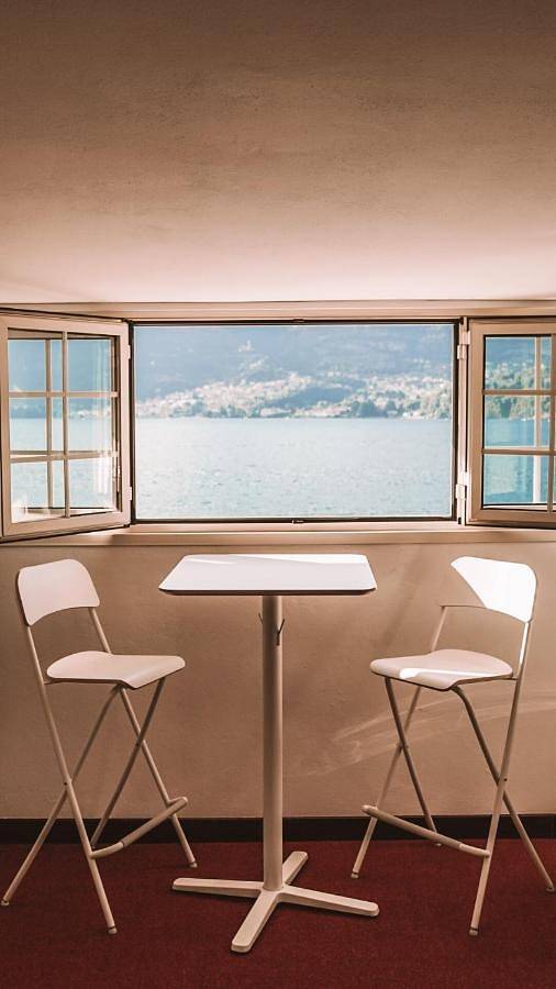 Appartement de vacances pour 2 personnes, avec balcon ainsi que vue sur le lac et vue