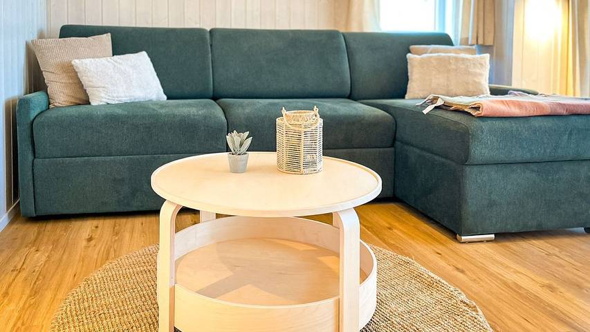 Ferienhaus für 8 Personen, mit Whirlpool und Sauna sowie Terrasse und Garten, mit Haustier in der Lübeck